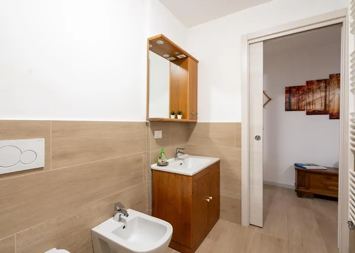 Piano Terra In Centro - A Due Passi Da Tutto Lägenhet *